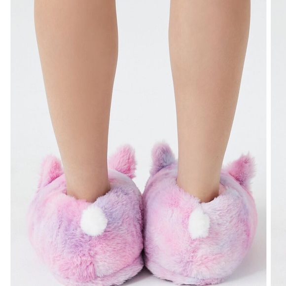 Plush Unicorn House Slippers - Picture 4 of 4